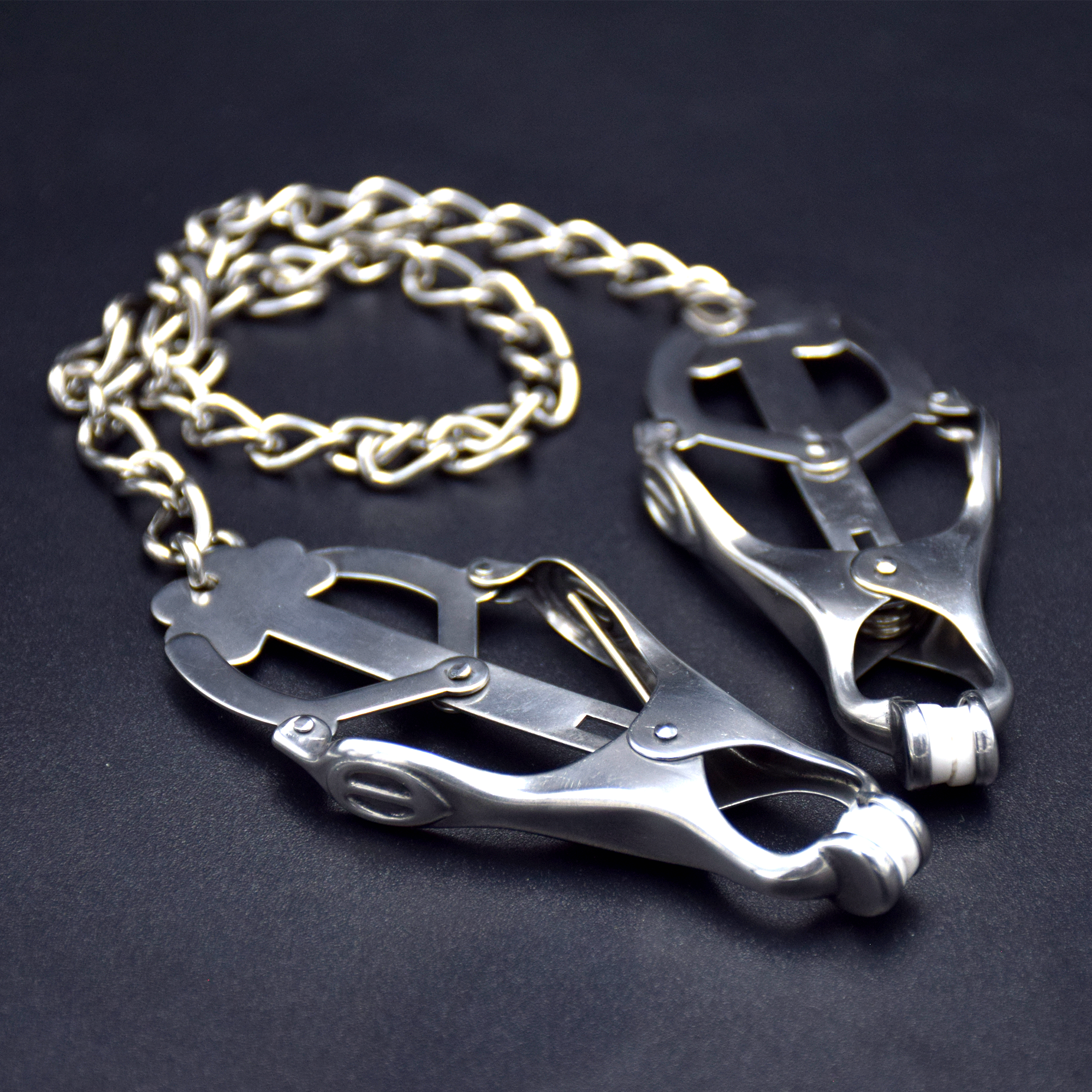 Clover Tit Clamps